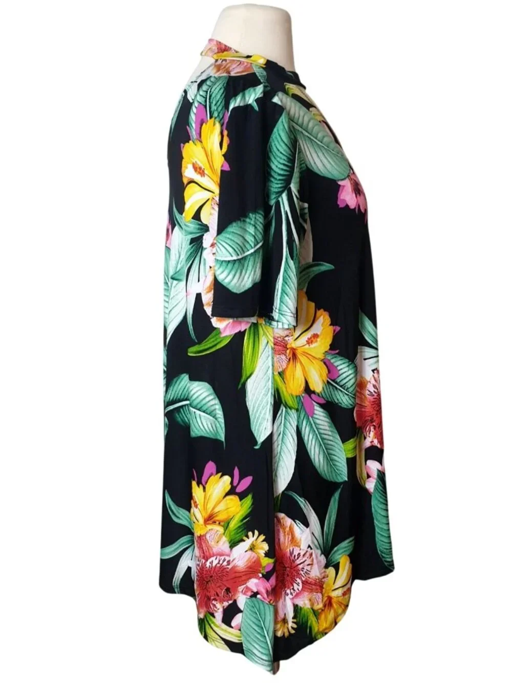 Lovely J Womens Hawaiian Top L Cut-Out Neck Handkerchief Stretch Soft Tunic - Picture 4 of 7